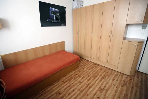 O domově mládeže | Střední škola informatiky, poštovnictví a finančnictví Brno
