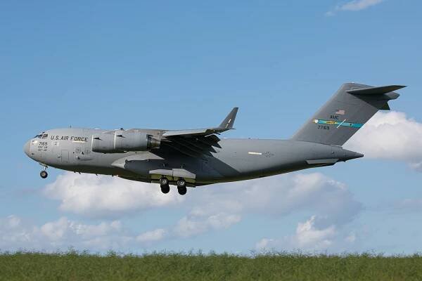 Caen Carpiquet Airport - Spotting Guide - spotterguide.net