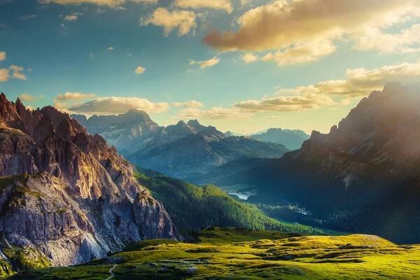 hory a údolí při západu slunce - dolomity - stock snímky, obrázky a fotky