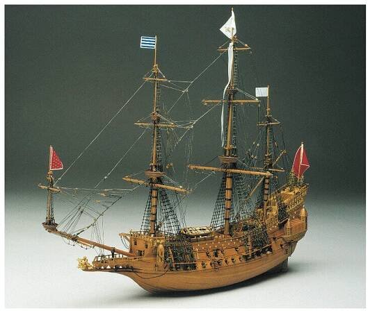Mantua Model La Couronne 1:98 kit