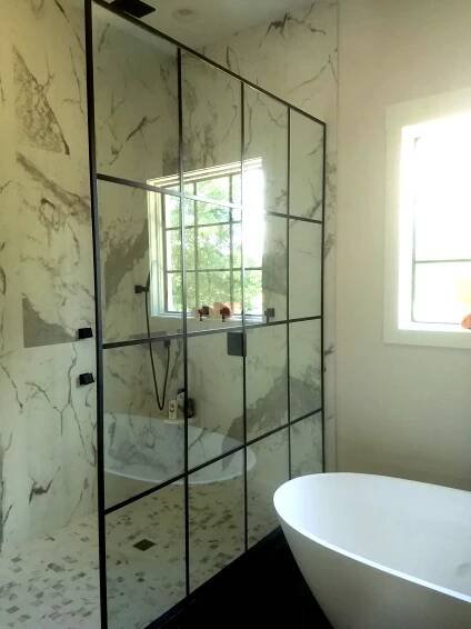 Bathroom Shower Door — Window Pane Glass Shower Doors in Jackson,MS