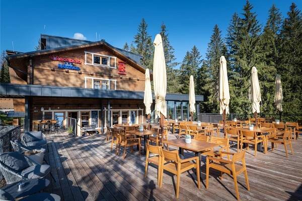 Reštaurácia Björnson Jasná s panoramatickou terasou priamo v srdci Jasnej