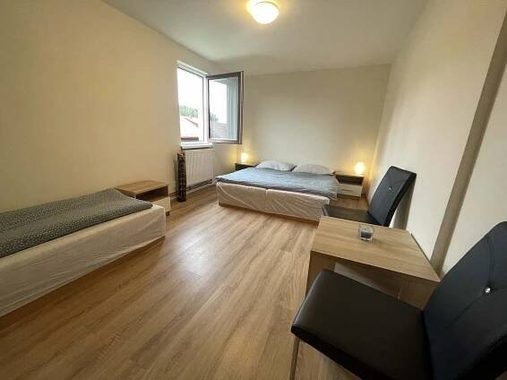 pokoj č. 3 (3 lůžka) - pronájem apartmánu Jáchymov - Mariánská - foto 12