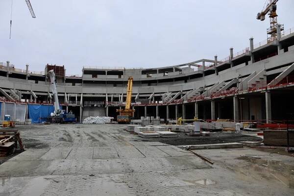 Aréna v Brně má skluz dva měsíce. Město řeší prodražení o 300 milionů