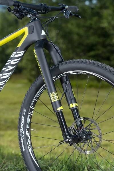 Canyon Exceed CF SLX takes it lighter and longer | BikeRadar