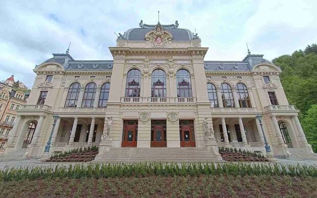 V měsíci říjnu mohou senioři navštívit Císařské lázně za zvýhodněnou cenu