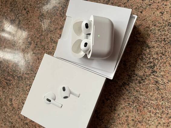 Prodám Apple Airpods 3 magsafe za 4 300 CZK - 12/2021 - Apple Bazar