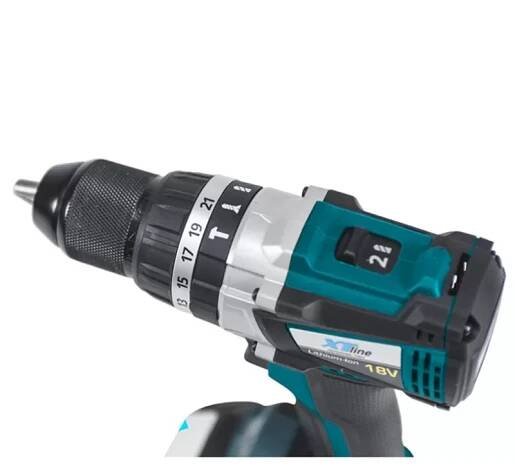 Aku vrtačka s příklepem bezuhlíková 18V XTline XT102800 : Peddy.cz