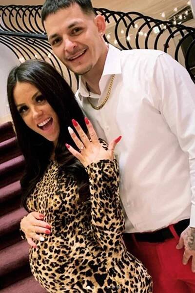 The Challenge Star Amanda Garcia Announces Engagement to Boyfriend Ray