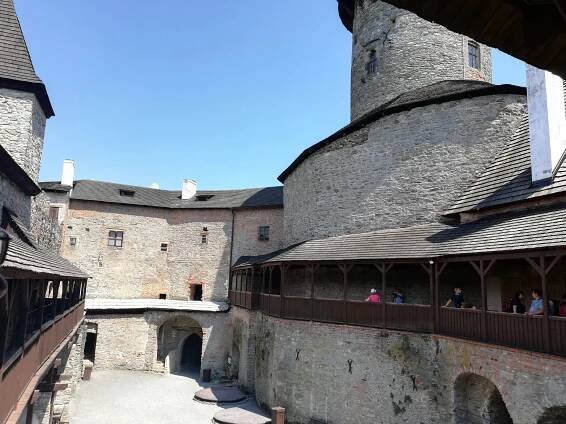 Hrad Sovinec - kulturní akce a šermířská vystoupení