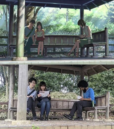 Movie: The Garden of Words (言の葉の庭)
Actor: Kana Hanazawa (花澤香菜)
Location: Shinjuku Gyoen, Tokyo, Japan (新宿御苑, 東京, 日本)
With: Shohei Yamagata, Rowena Ko
Photographer: Tom Ido