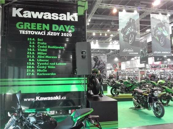 Aktuality ze světa motocyklů a cestování