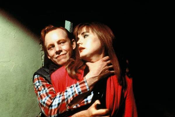 Okno do ložnice - Z filmu - Brad Greenquist, Elizabeth McGovern