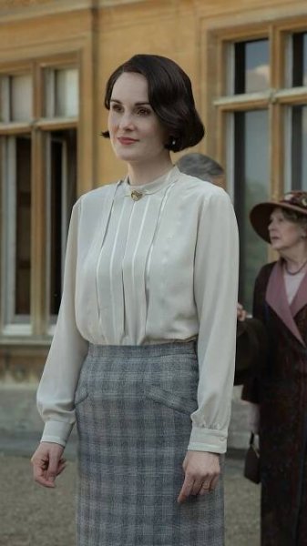 Michelle Dockery Bids Farewell to ‘Downton Abbey:’ "It Feels Like it’s Come to its Natural Ending”