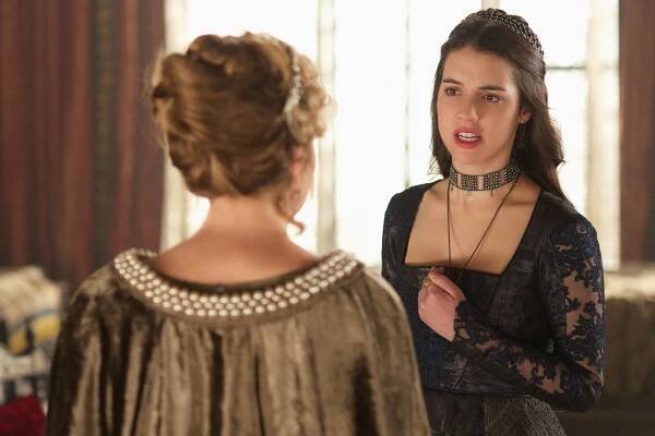 Království - Oheň - Z filmu - Adelaide Kane