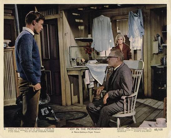 Joy in the Morning - Fotosky - Richard Chamberlain, Arthur Kennedy, Yvette Mimieux