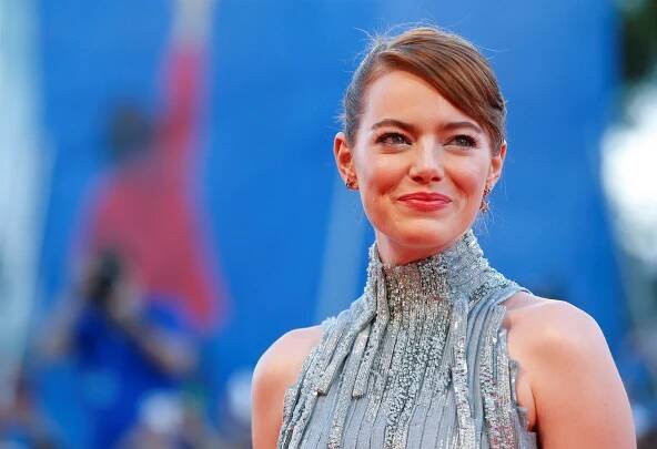 KOMENTÁŘ: Emma Stoneová vyhrála v Benátkách zaslouženě. Italové pohořeli