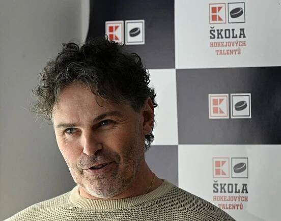 Horáček, Jágr, Janeček. Které slavné osobnosti propadly hazardu?