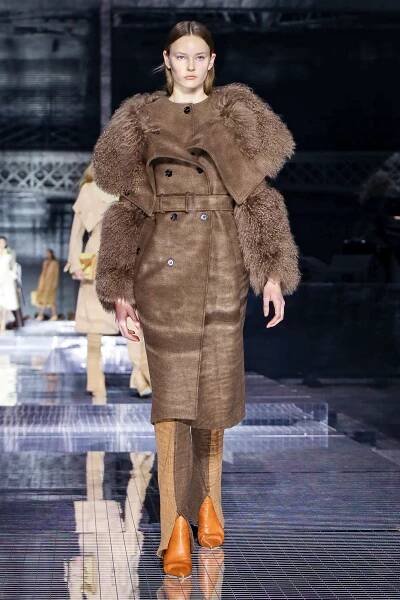 Burberry: Fall 2020