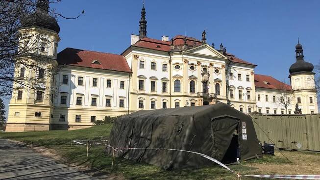 Na Hradisku hospitalizovali 16 nakažených s koronavirem