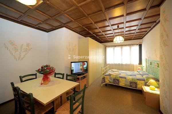Arabba - Marmolada - Residence Regina Dolomiti - Lyžování ve Francii, Lyžování Francie - CK SKOL - 2024/25