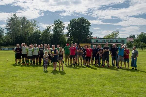 PO HODOVĚ; oslava 50. let založení FC Drahlov; O putovní pohár obce Charváty - Oficiální stránka obce Charváty