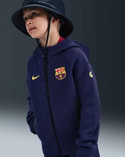 F.C. Barcelona Tech Older Kids' (Boys') Nike Football Fleece Full-Zip Hoodie - Imperial Purple/Midwest Gold