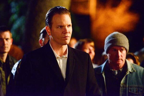 Resurrection - Loved in Return - Z filmu