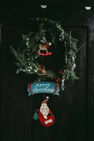 Vyrobte si vánoční věnec na vchodové dveře: S našimi radami budete mít opravdu stylovou a chic výzdobu - Prima Living