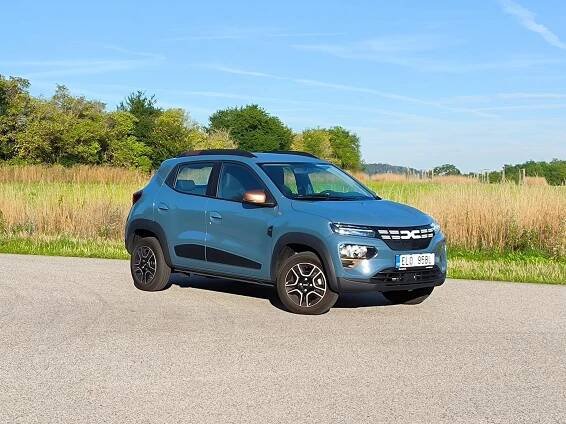 Test: Elektrická Dacia Spring je nově silnější, staré problémy ji ale neopustily