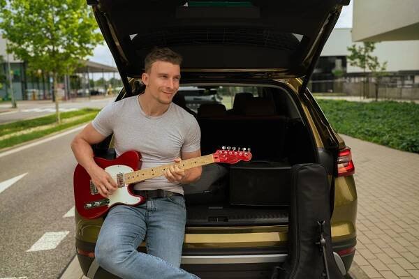 Juraj Bača sa stal ambasádorom značky Škoda na Slovensku.  S novou Škoda Kodiaq vyzýva ľudí k odvahe objavovať