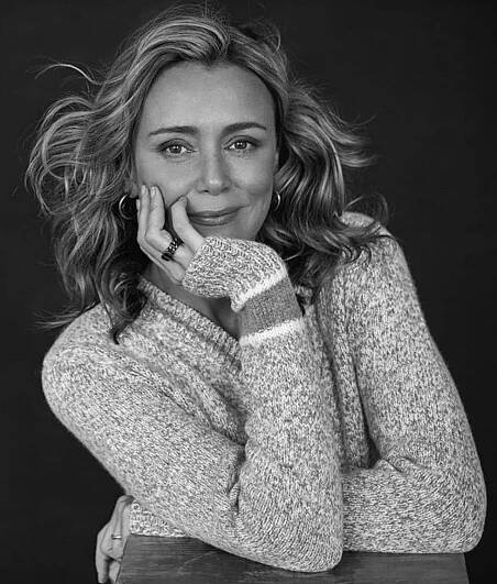 Keeley Hawes - Justine Jenkins's Portfolio