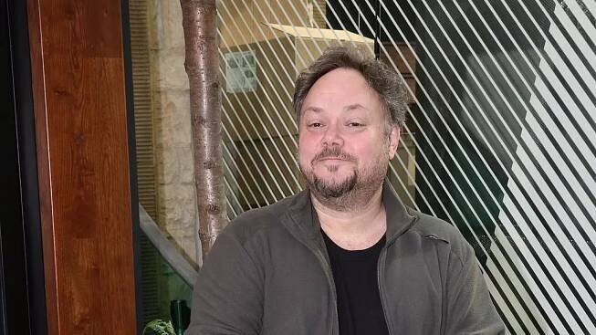 Martin Sobotka na premiéře filmu Prázdniny s Broučkem (11. 4. 2024)