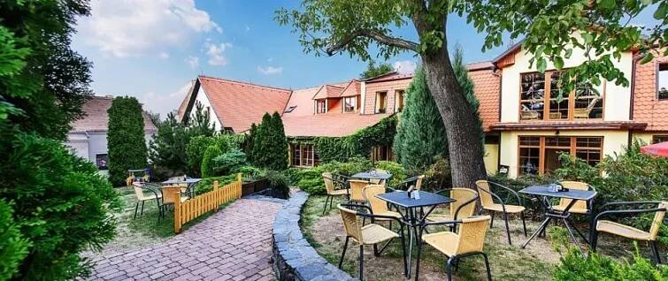 Penzion a restaurace U Palečků - Skuteč