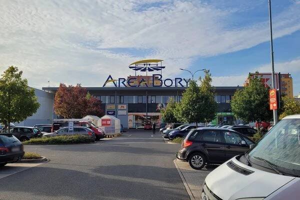Nákupní centrum Area Bory foto 1