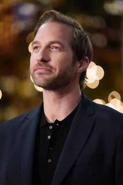 A Million Little Things - Surprise - Z filmu - Ryan Hansen
