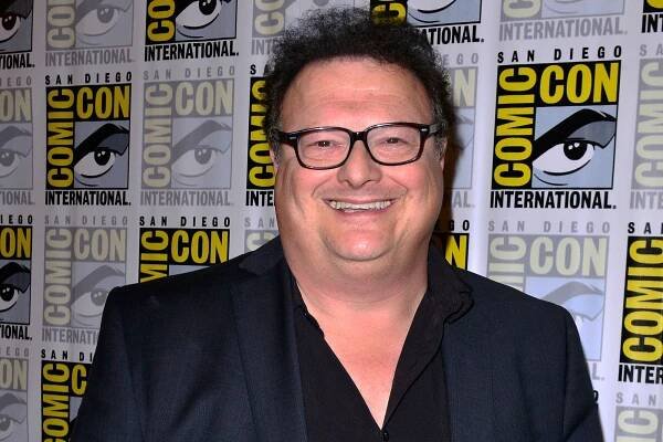22-astonishing-facts-about-wayne-knight
