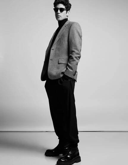 NICOLAS MAUPAS 11.jpg