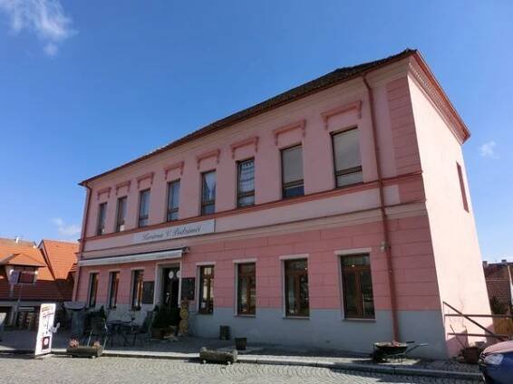 Kavárna V Podzámčí Blatná foto 5