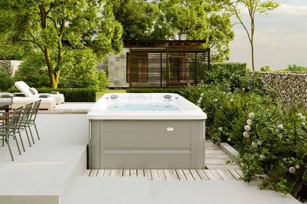 Přední světový inovátor v oblasti wellness produktů | Jacuzzi®
