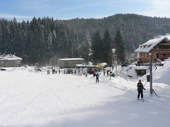 Ski areál Jezerné - Velké Karlovice - ubytování, počasí, online webkamera, otevírací doba, akce