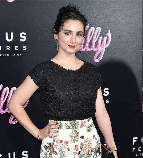 Molly Ephraim – Joint, Skin, Smile, Shoulder, Eyelash, Bl…