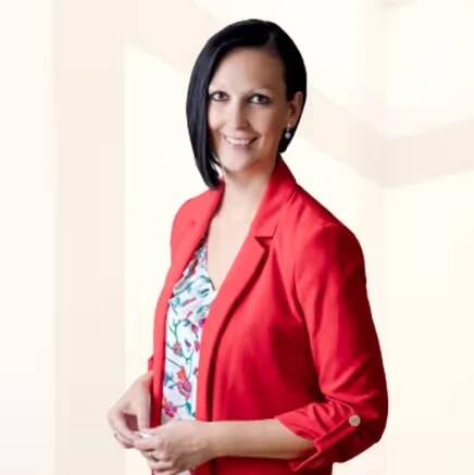 Lucie Hovorková, paralegal at artpatent.eu