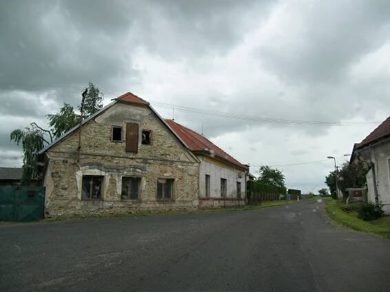 Soubor:Vlačice, č.p. 7.jpg