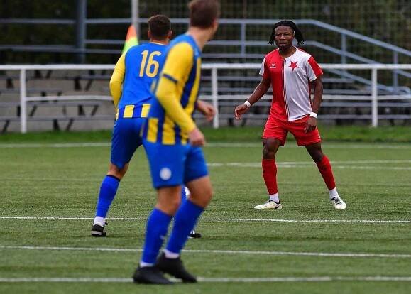 FC Slavia Karlovy Vary – FC Viktoria Mariánské Lázně 1:2 (1:0).