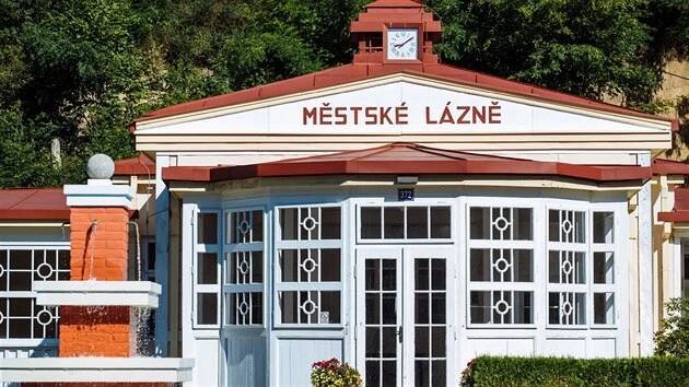 Mšeno u Mělníka. Jejich autor není známý, ale odborníci se domnívají, že by mohlo jít o některého z žáků Jana Kotěry. 