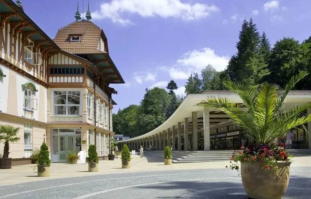 Hotel Ambra **** - Oficiální web hotelu Ambra Luhačovice.