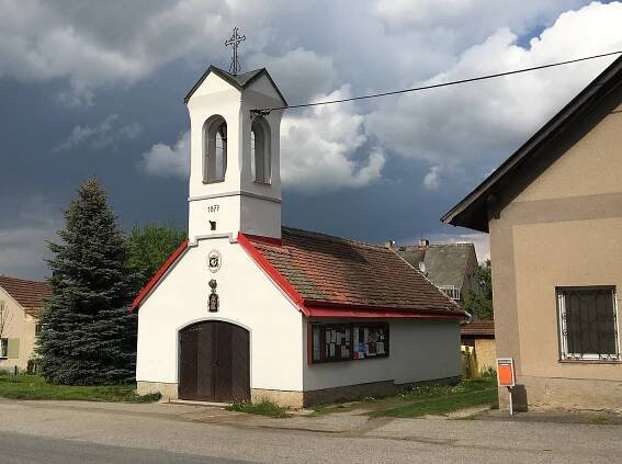 Vinary (distrikto Hradec Králové) - Vikipedio