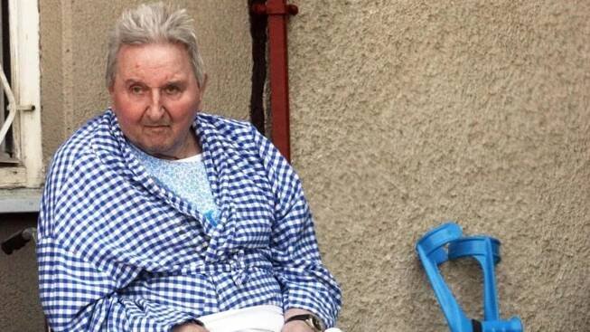 Po prodělání mrtvice Vlastimil Bedrna ochrnul a dvanáct let byl odkázán na pomoc druhých.