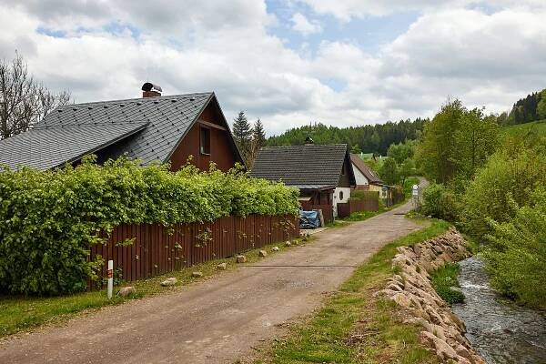 Žacléř postaví nové hřiště, bude mít kluziště. Do Prkenného Dolu jde 40 milionů